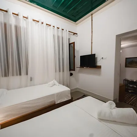 Sinojmeri Girocastrum * Gjirokastra