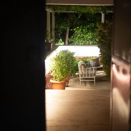 Sinojmeri Girocastrum Вилла