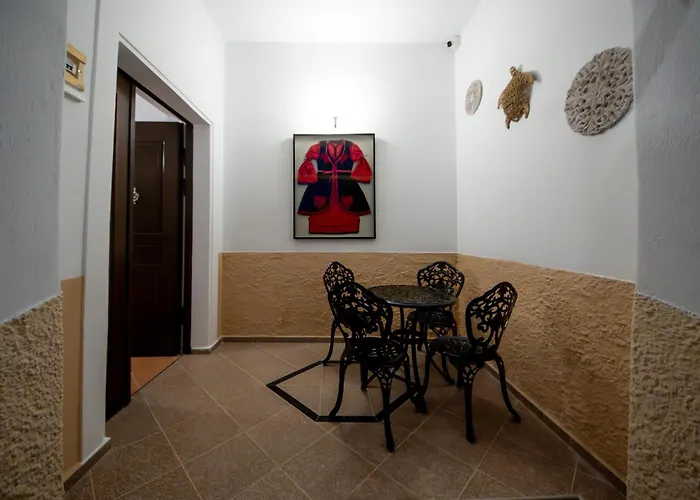 Villa Sinojmeri Girocastrum