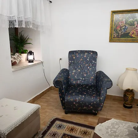 Sinojmeri Girocastrum * Gjirokastër