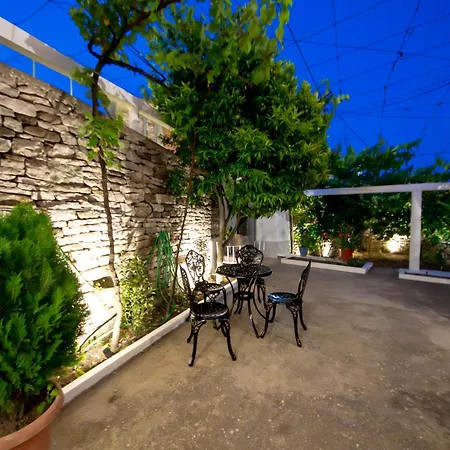 Sinojmeri Girocastrum Villa Gjirokastër