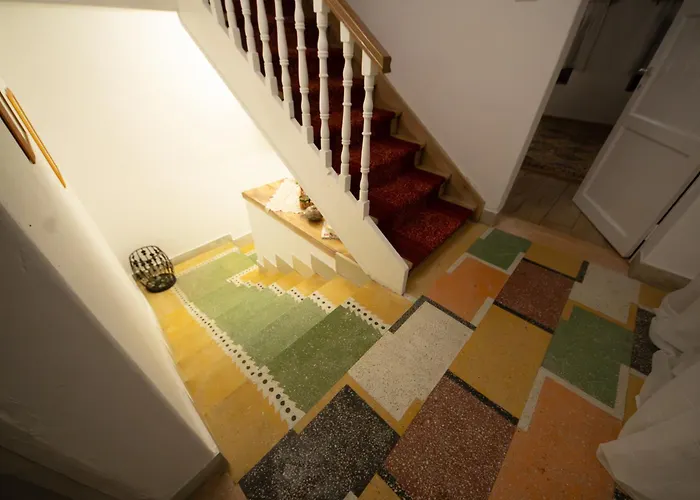 Sinojmeri Girocastrum * Gjirokastër