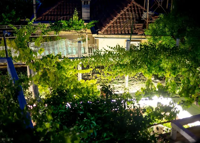 Sinojmeri Girocastrum 别墅 Gjirokastër