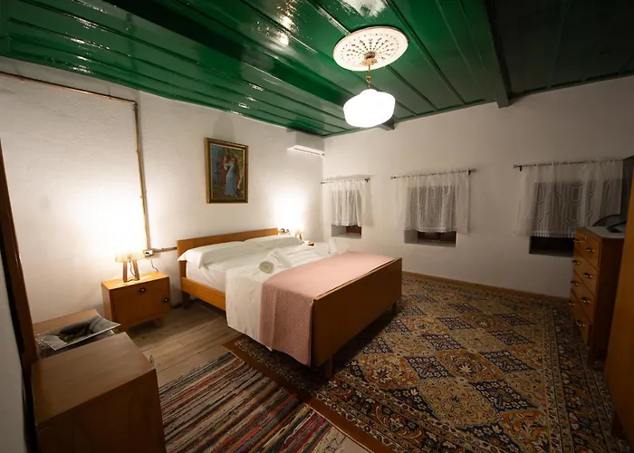 Sinojmeri Girocastrum